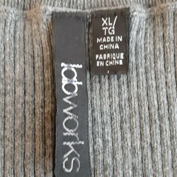 Labworks Women's Gray Midi Sweater Dress w/Flutter Sleeve Sz XL - Picture 4 of 7